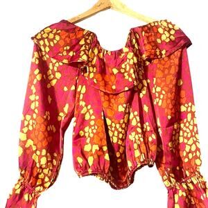 Emily Wonder Abstract Print Off Shoulder Crop Blouse Medium